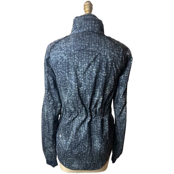 Lululemon Navy Full Zip Concealed Hood Lightweight Jacket Women's Size 6 - Picture 3 of 11